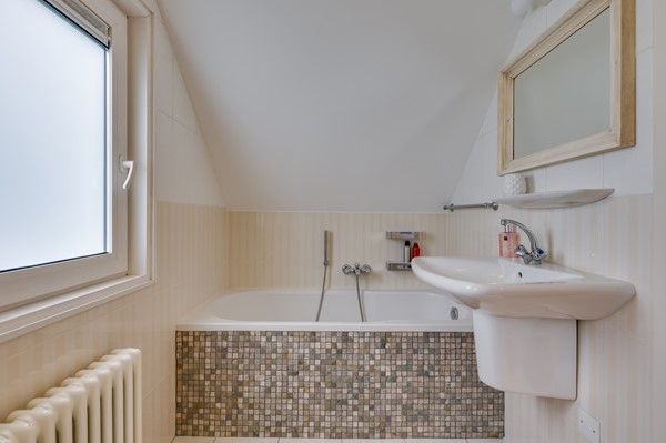 Medium property photo - Koning Gustaaf Adolfstraat 2, 4926 CE Lage Zwaluwe
